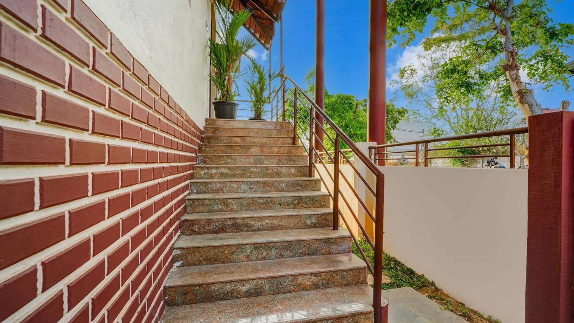 Hotel Collection O Datgalli Formerly Pool Villa Mysore India